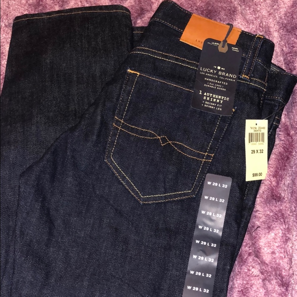 Men’s lucky Brand jeans